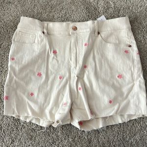 Brand New Never Worn Loft Cut Off Shorts